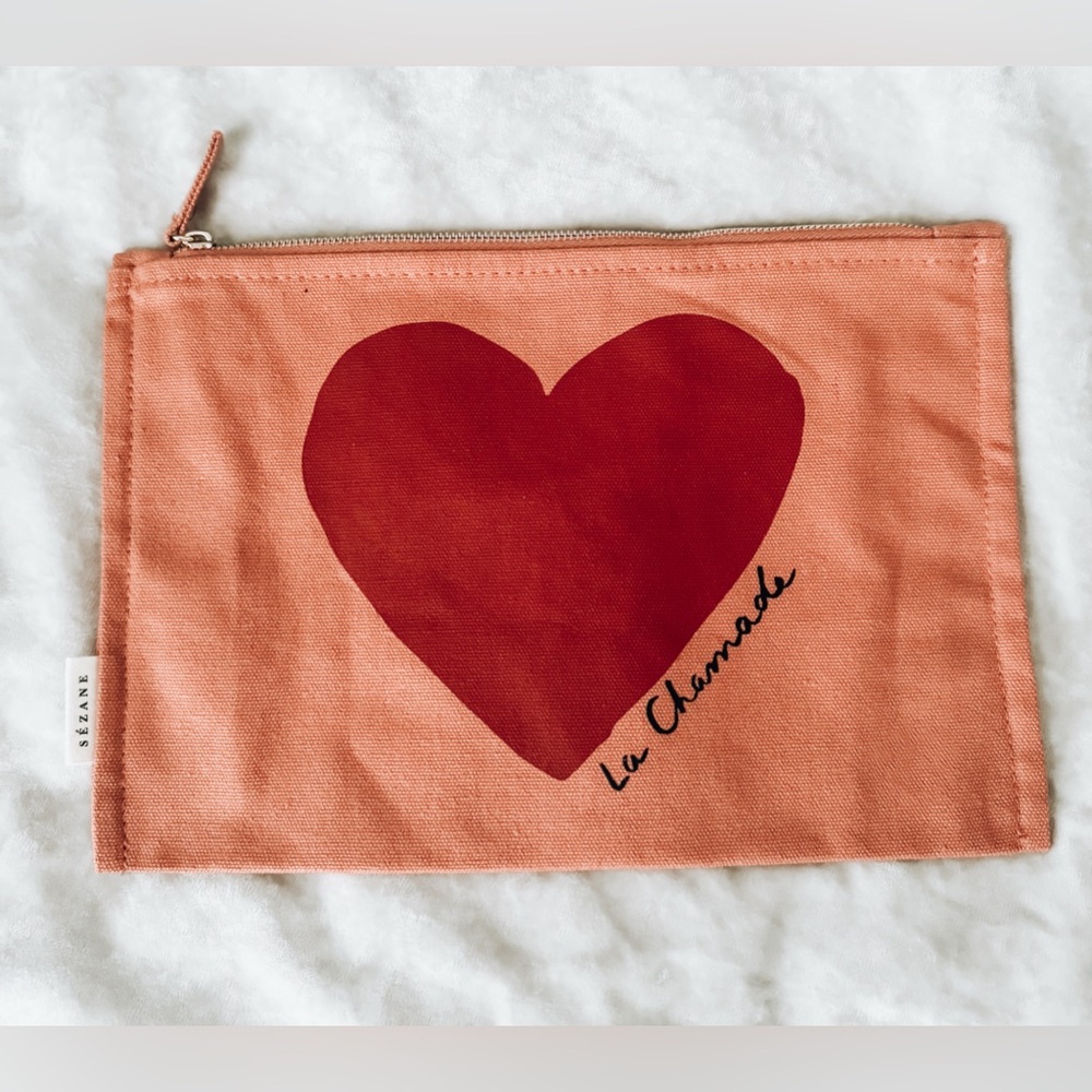 NWOT Sezane La Chamade Heart Pouch